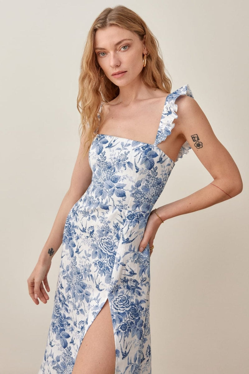 A Vintage Style Dress with Delicate Timeless Details