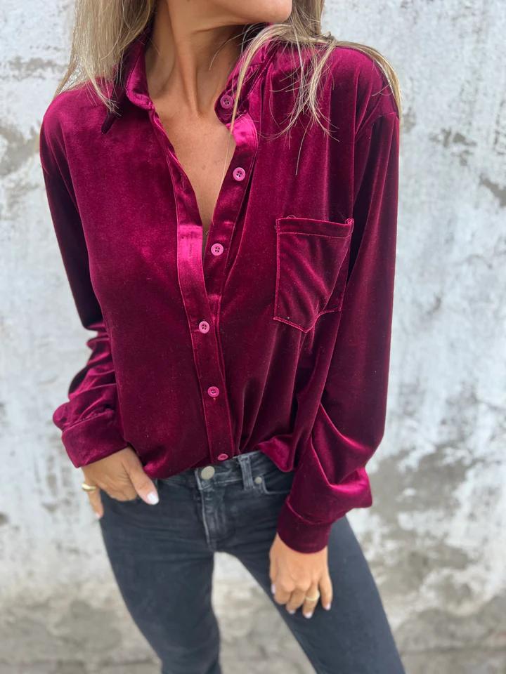 Effortlessly Elegant Shirt with a Timeless Design