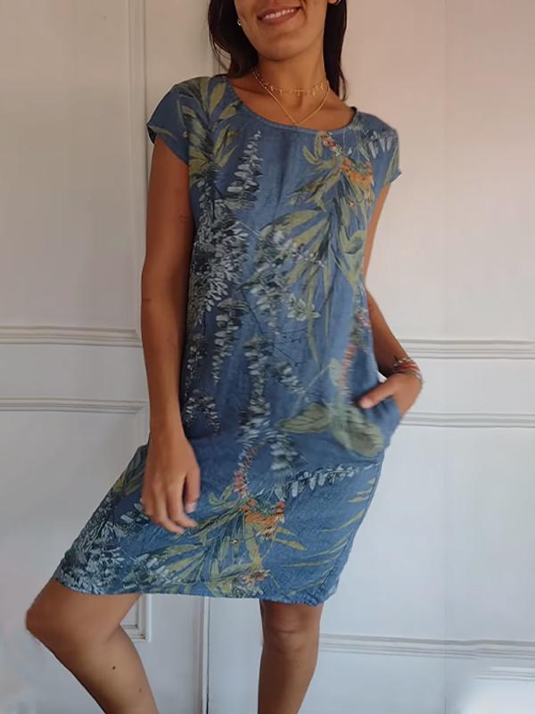 Sophisticated Dress with a Clean Classic Look