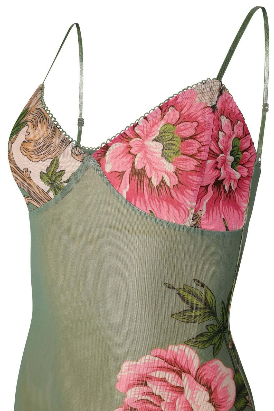 Effortlessly Elegant Garment with a Timeless Design