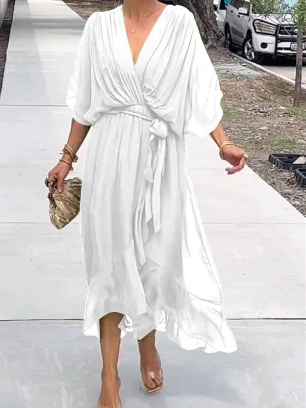 Polished Dress with an Effortless Classic Look