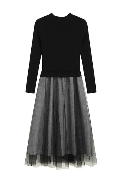 Effortlessly Elegant Dress with a Timeless Design
