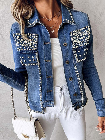 Gracefully Styled Jacket for Any Occasion