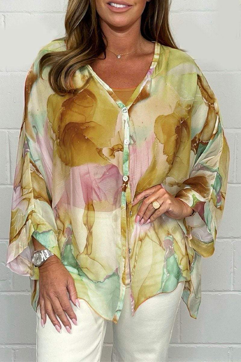 Classic Vintage & Enduringly Stylish Blouse