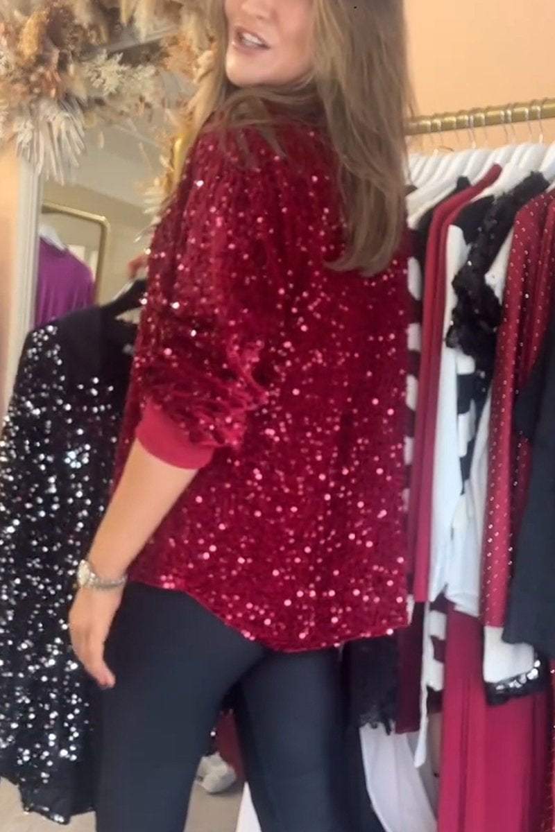 Beautifully Crafted Blouse in a Classic Style