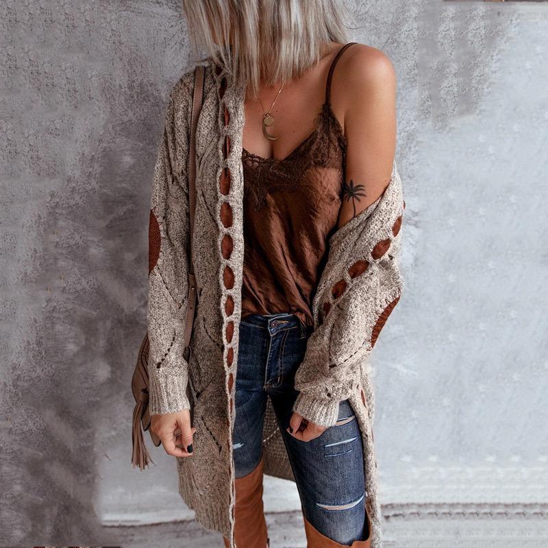 Elegantly Styled Coat for Everyday Wear