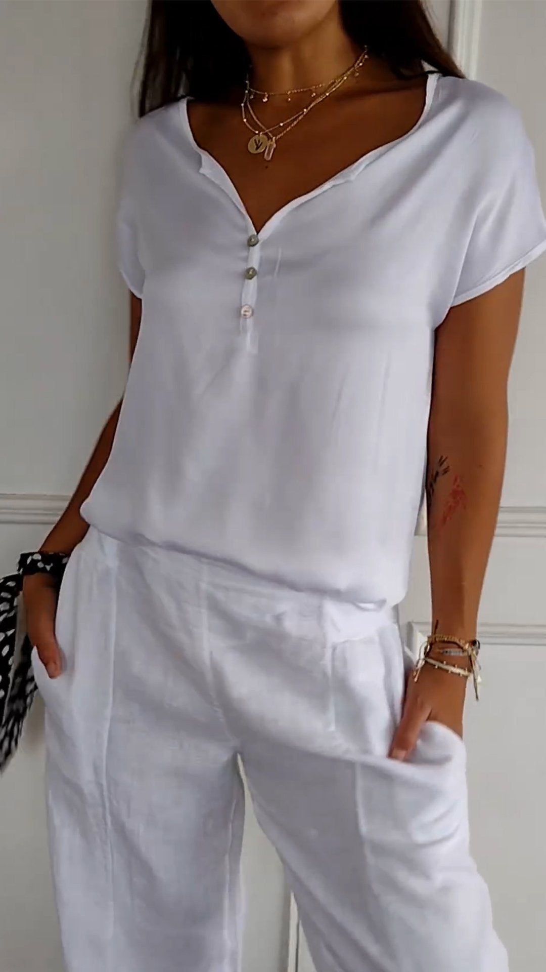 Classic Vintage & Enduringly Stylish T-Shirt