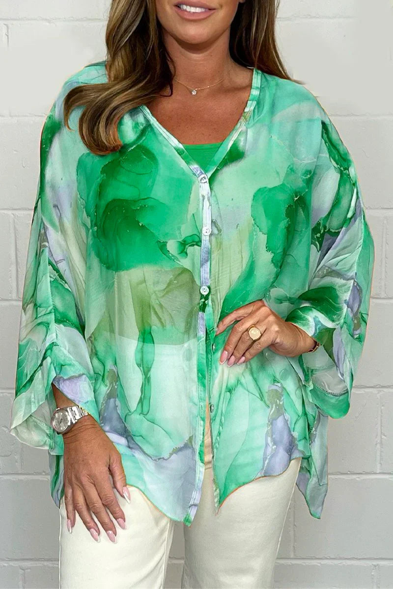 Classic Vintage & Enduringly Stylish Blouse