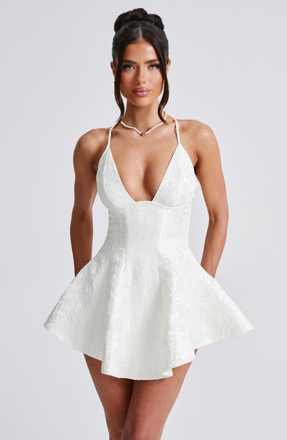 Classic Vintage & Enduringly Stylish Garment