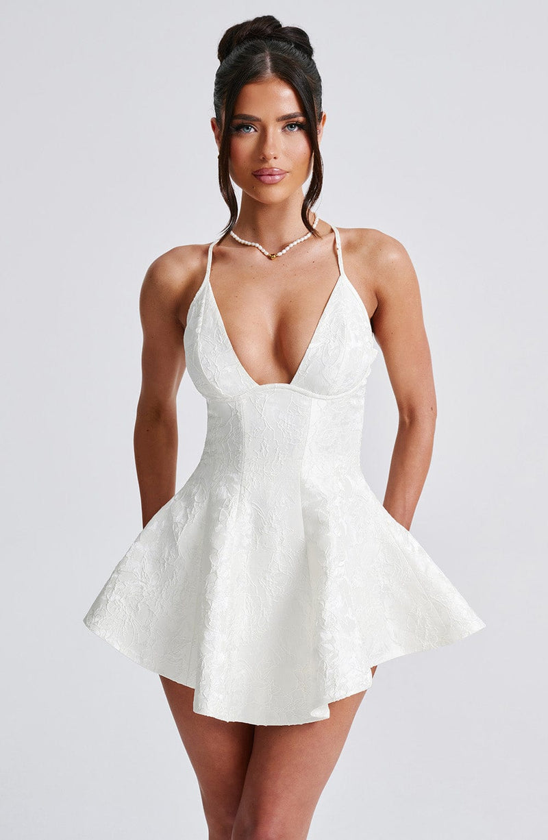 Classic Vintage & Enduringly Stylish Garment