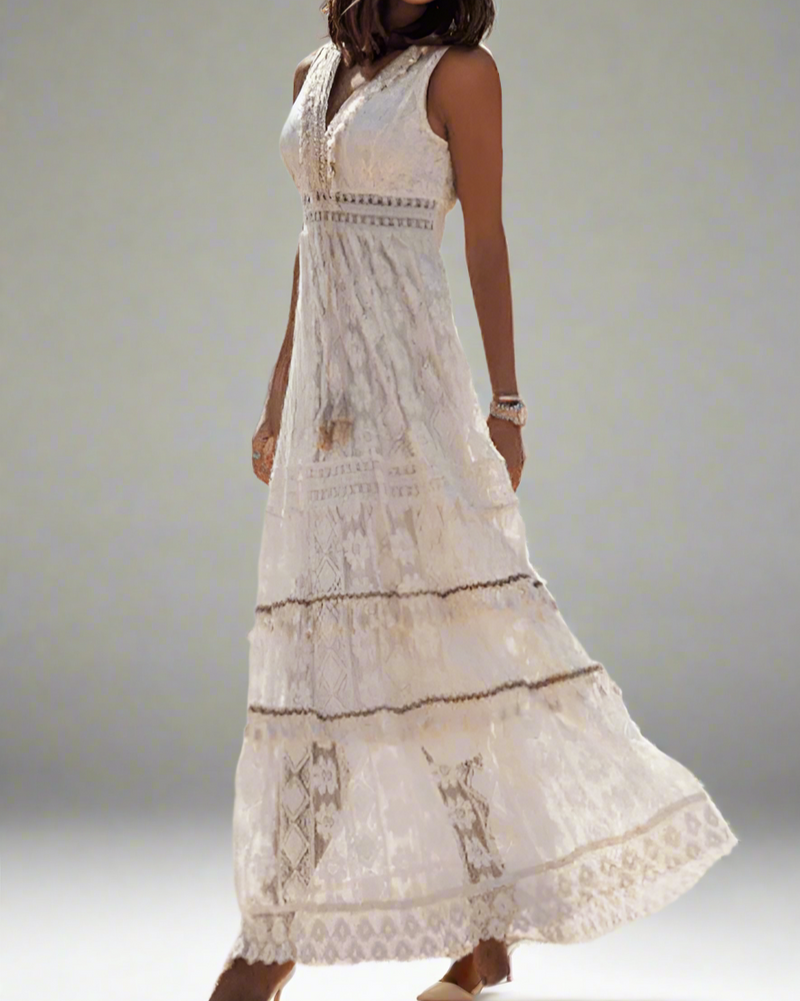 Well Tailored Dress with a Graceful Silhouette