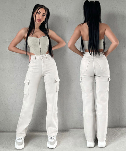 Gracefully Styled Garment for Any Occasion