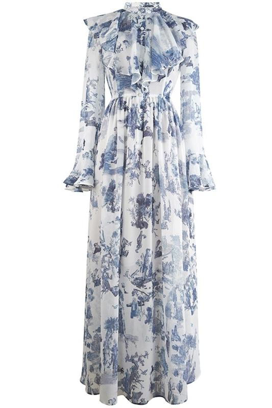 Beautifully Finished Dress in a Timeless Design