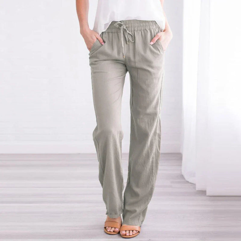 Effortlessly Elegant Trousers with a Timeless Design