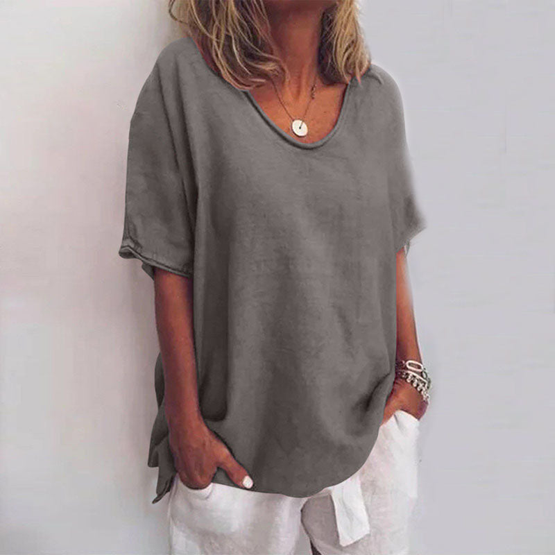 Beautifully Crafted Blouse in a Classic Style