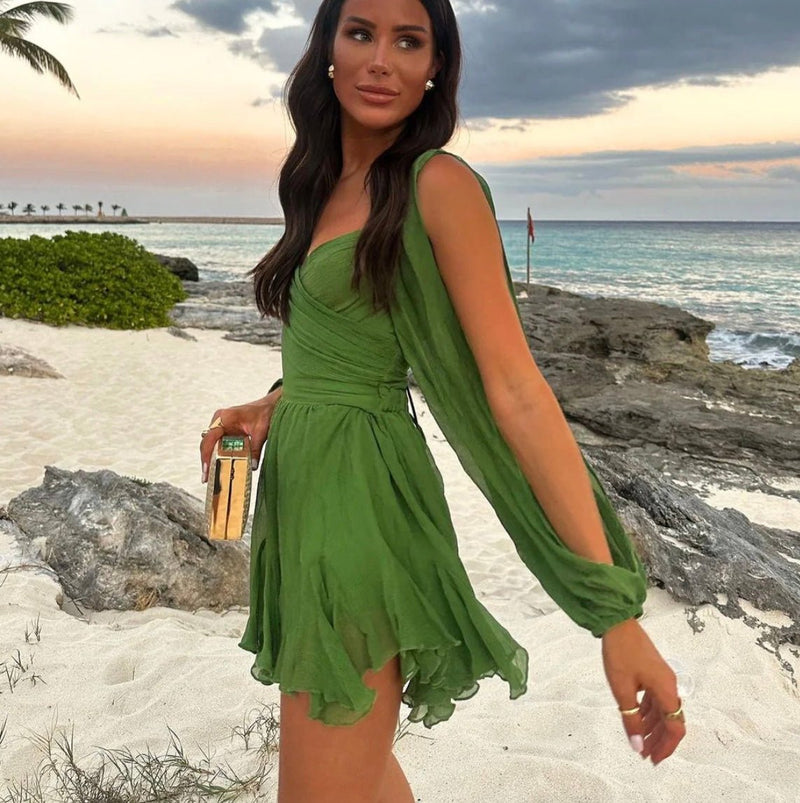 Classic Vintage & Enduringly Stylish Dress