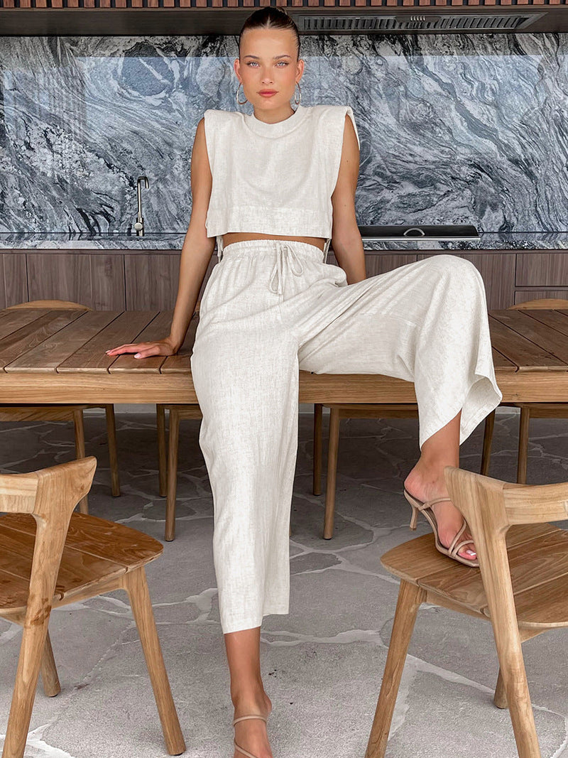 Elegantly Styled Pants for Everyday Wear