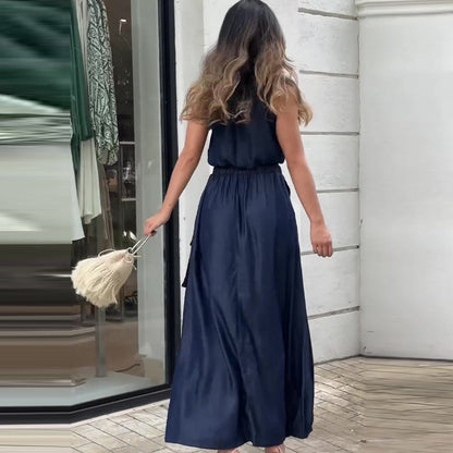 Elegantly Styled Trousers for Everyday Wear