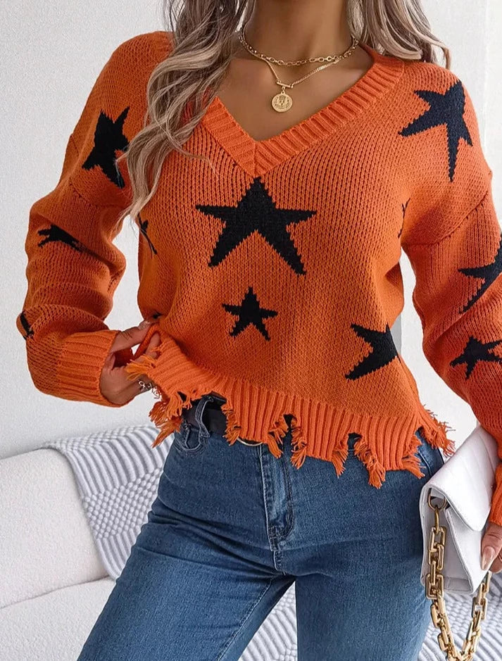 Well Tailored Sweater with a Graceful Silhouette