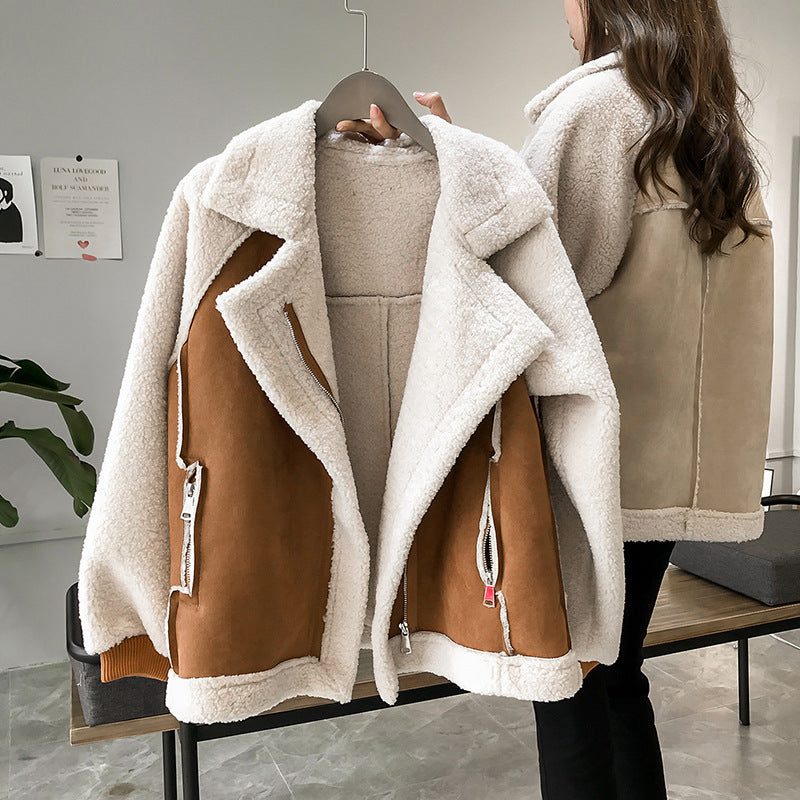 Gracefully Styled Coat for Any Occasion
