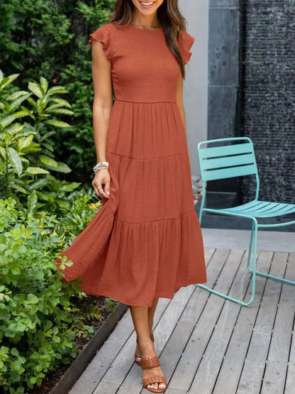 Well Tailored Dress with a Graceful Silhouette