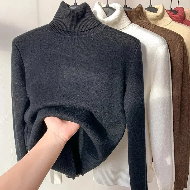 Effortlessly Elegant Sweater with a Timeless Design