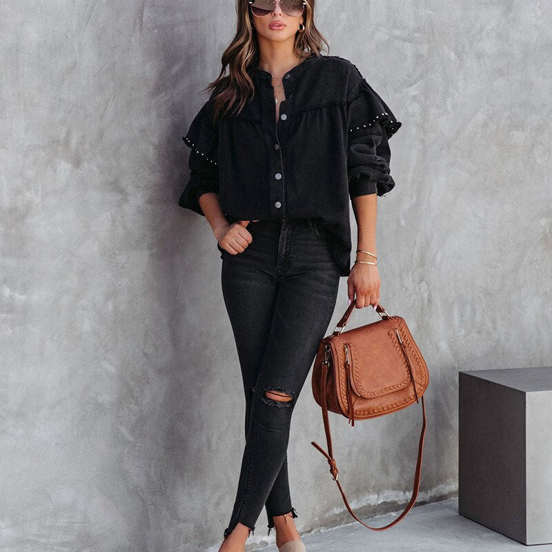 Classic Vintage Blouse with a Flattering Fit