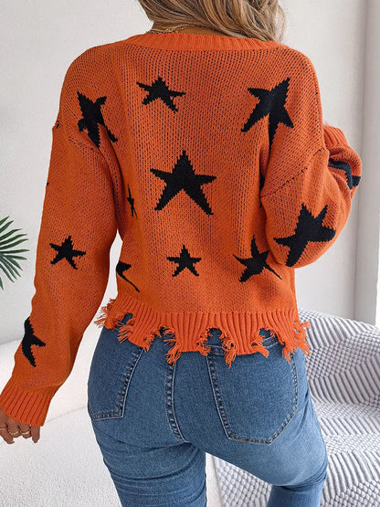 Well Tailored Sweater with a Graceful Silhouette
