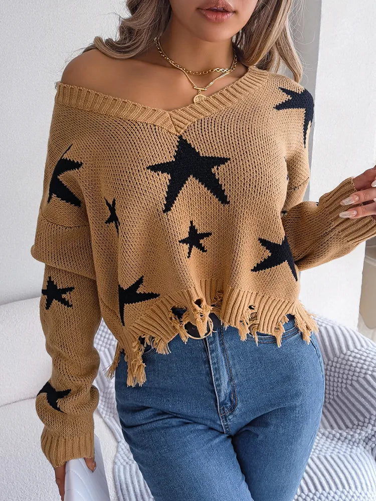 Well Tailored Sweater with a Graceful Silhouette