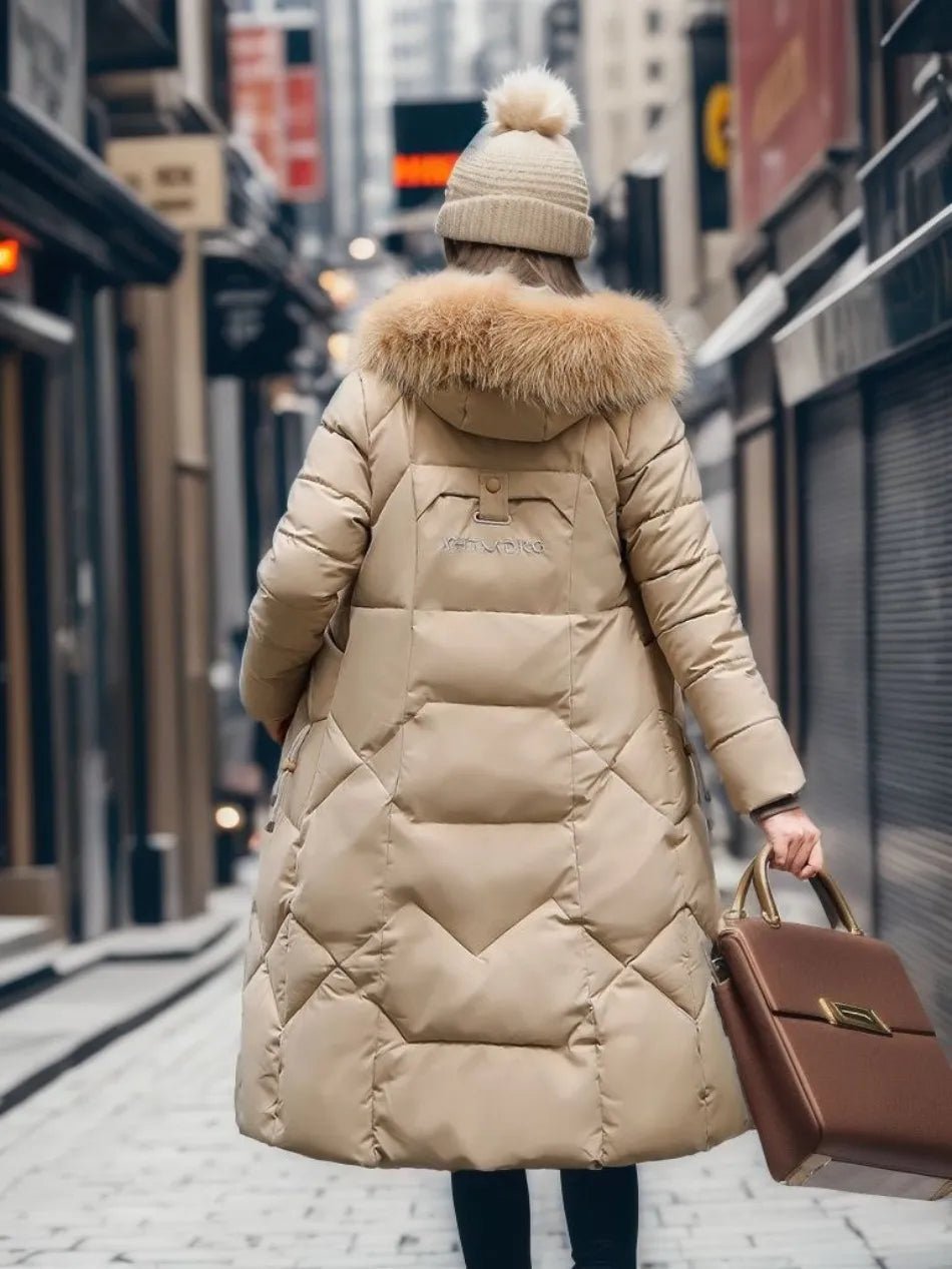 Well Tailored Coat with a Graceful Silhouette
