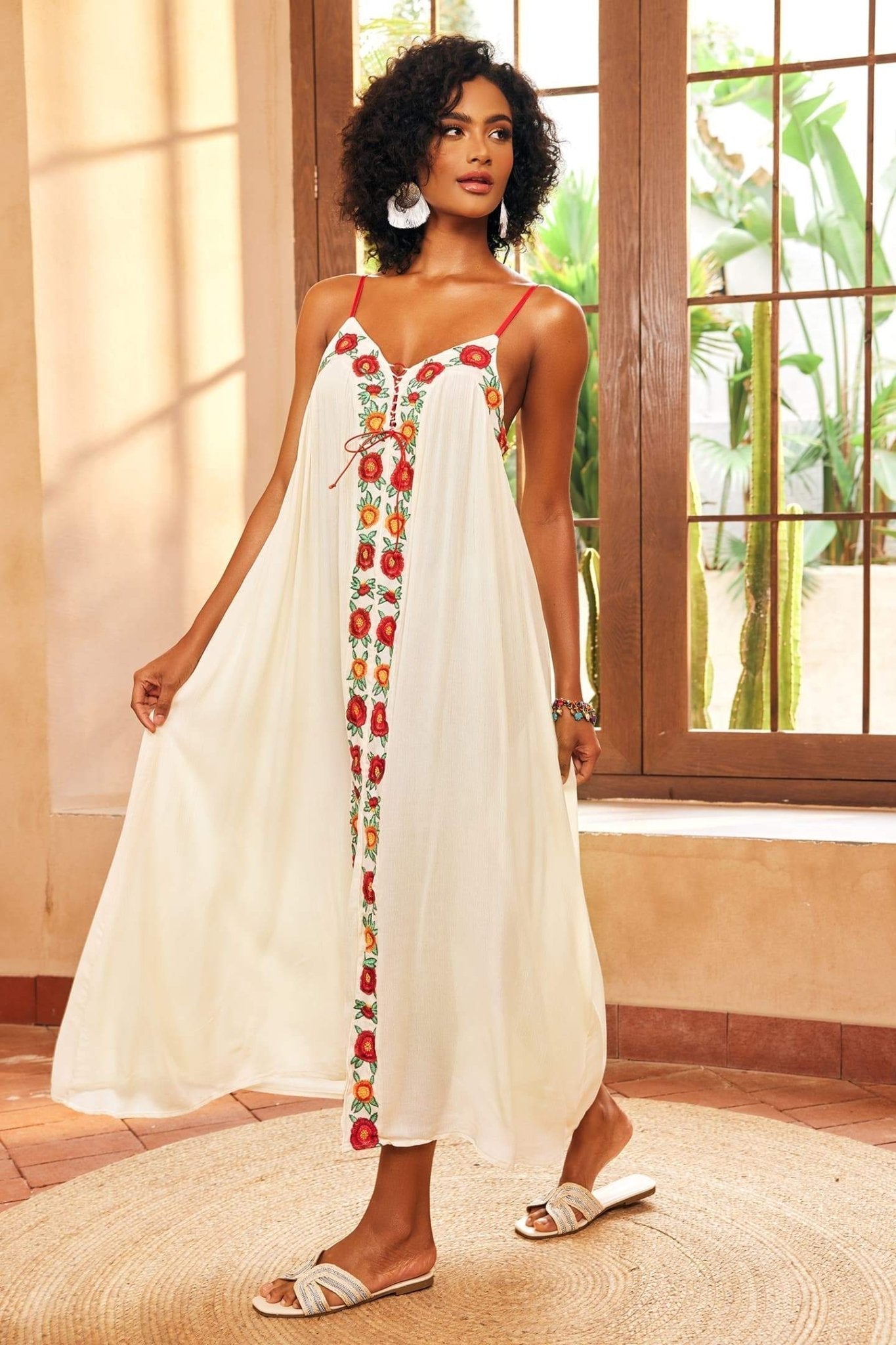 Sophisticated Garment with a Clean Classic Look