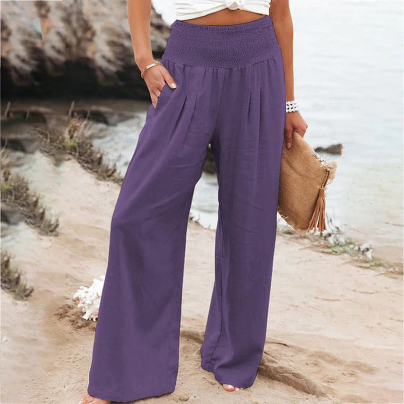Classic Vintage Trousers with a Flattering Fit