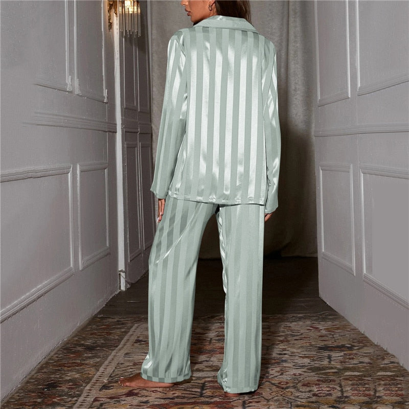 Polished Garment with an Effortless Classic Look