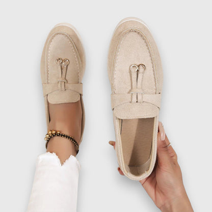 Chic Orthopedic Loafers with Unique Design