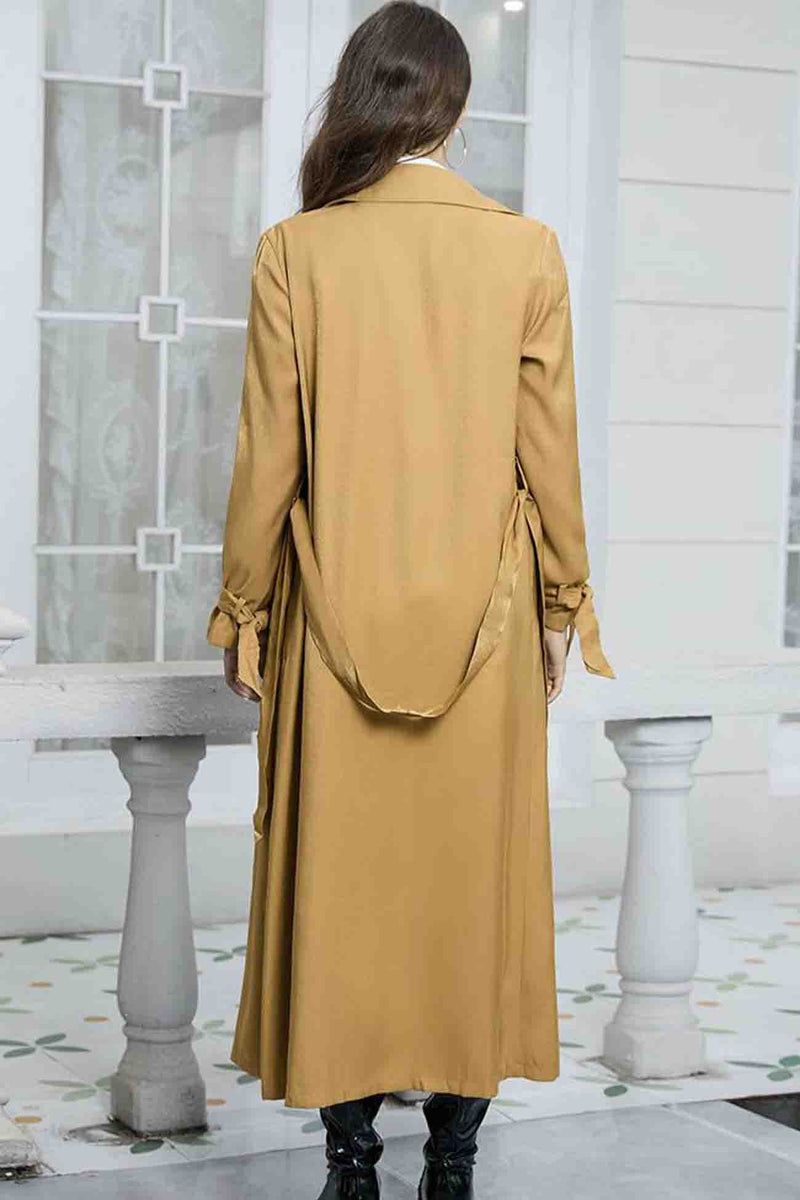 Beautifully Finished Coat in a Timeless Design