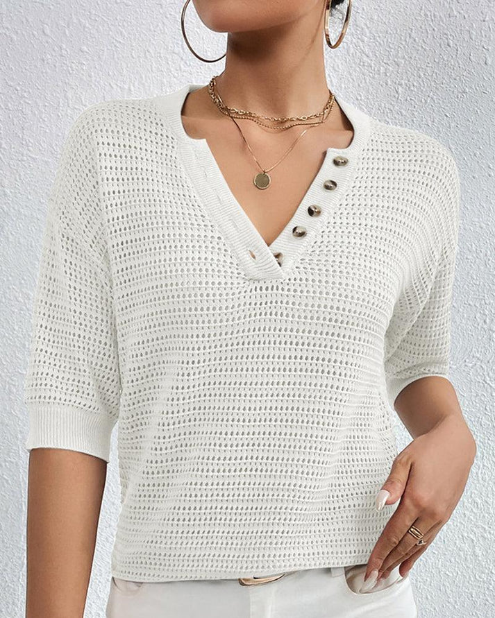 Classic Vintage & Enduringly Stylish Blouse