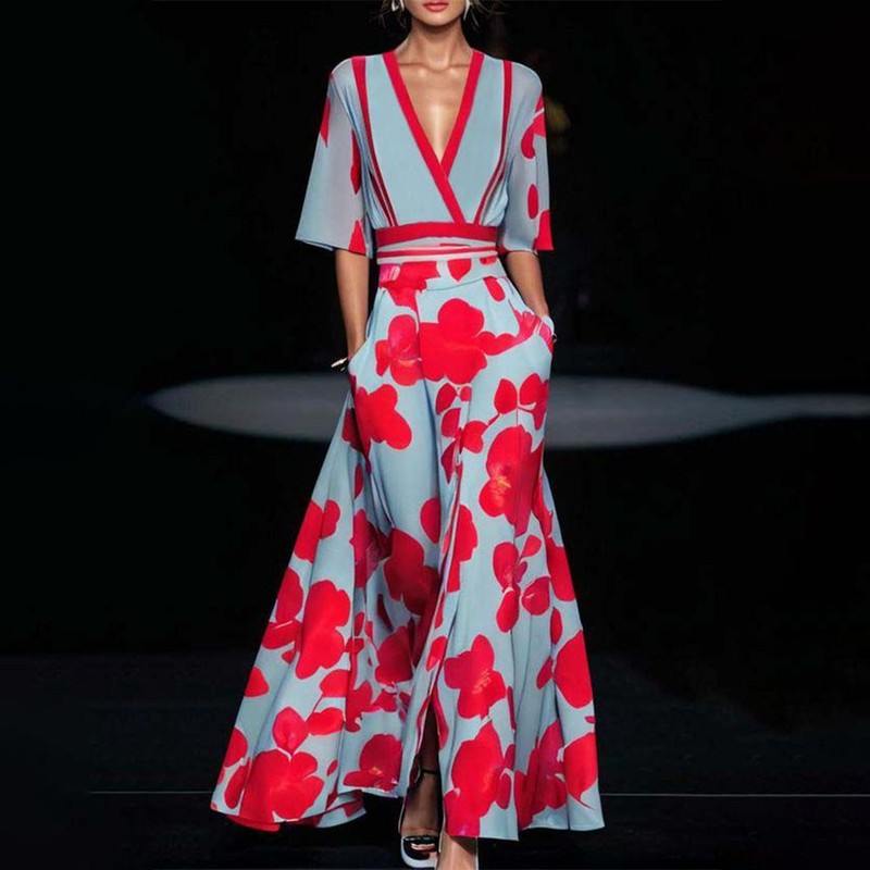 Beautifully Crafted Dress in a Classic Style