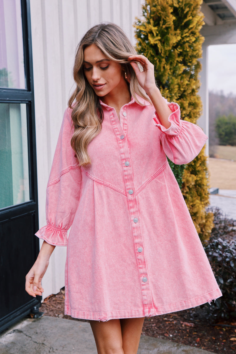 Effortlessly Elegant Dress with a Timeless Design