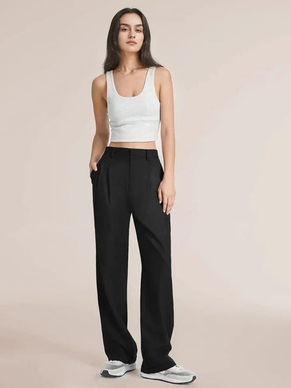 Beautifully Crafted Pants in a Classic Style