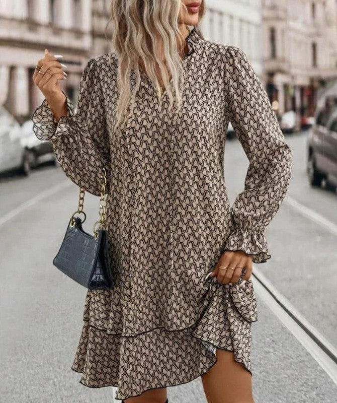 Beautifully Crafted Dress in a Classic Style