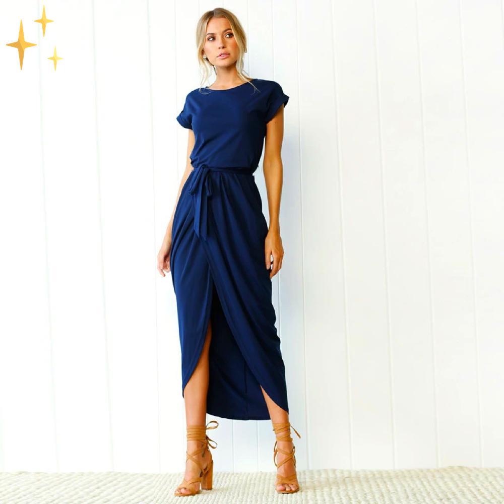 Effortlessly Elegant Dress with a Timeless Design