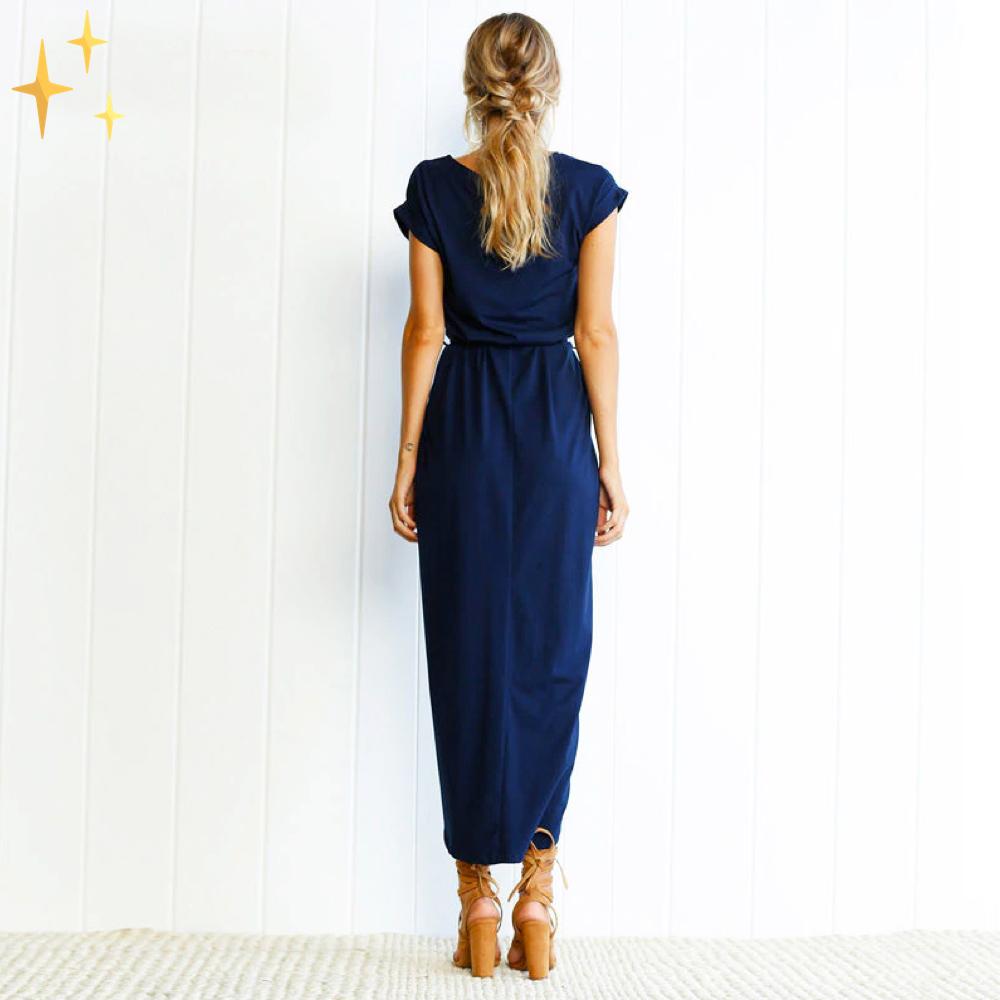 Effortlessly Elegant Dress with a Timeless Design