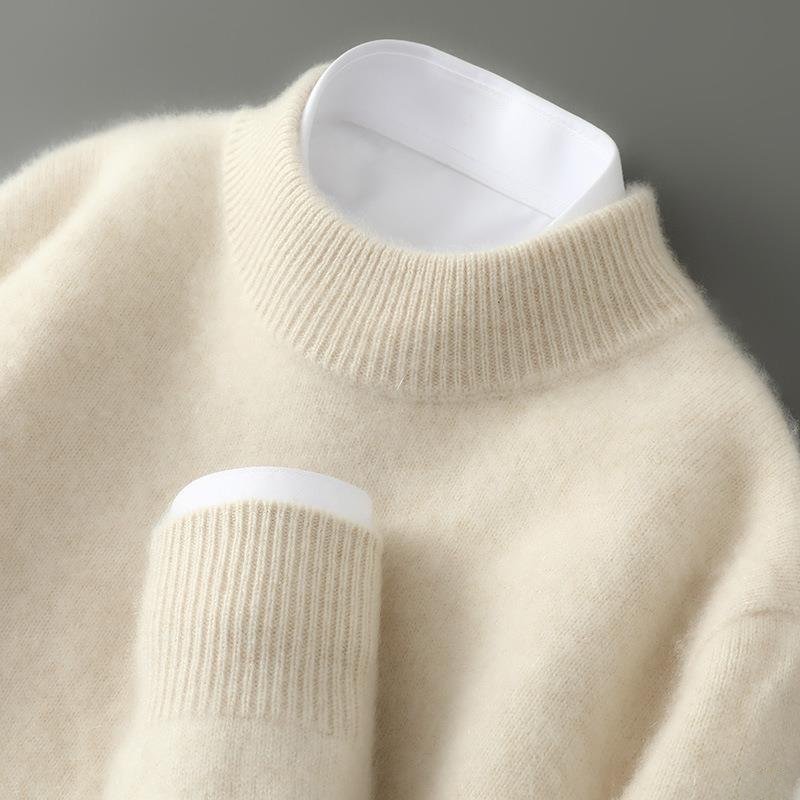Classic Vintage Sweater with a Flattering Fit