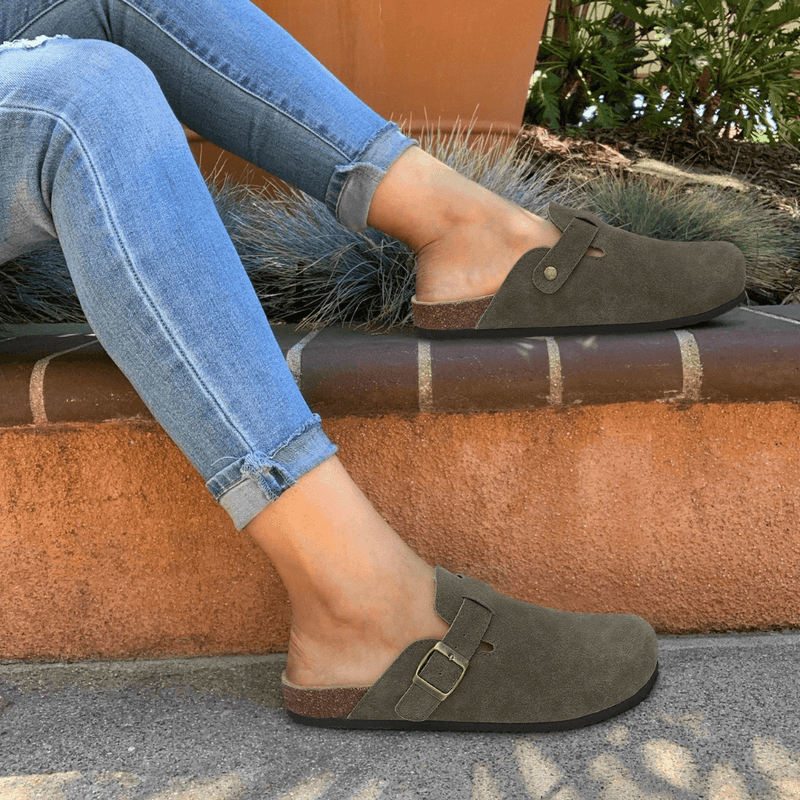 Chic Orthopedic Sandals with Unique Design