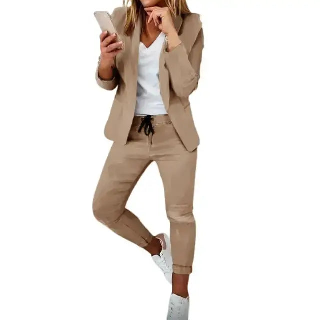 Effortlessly Elegant Garment with a Timeless Design