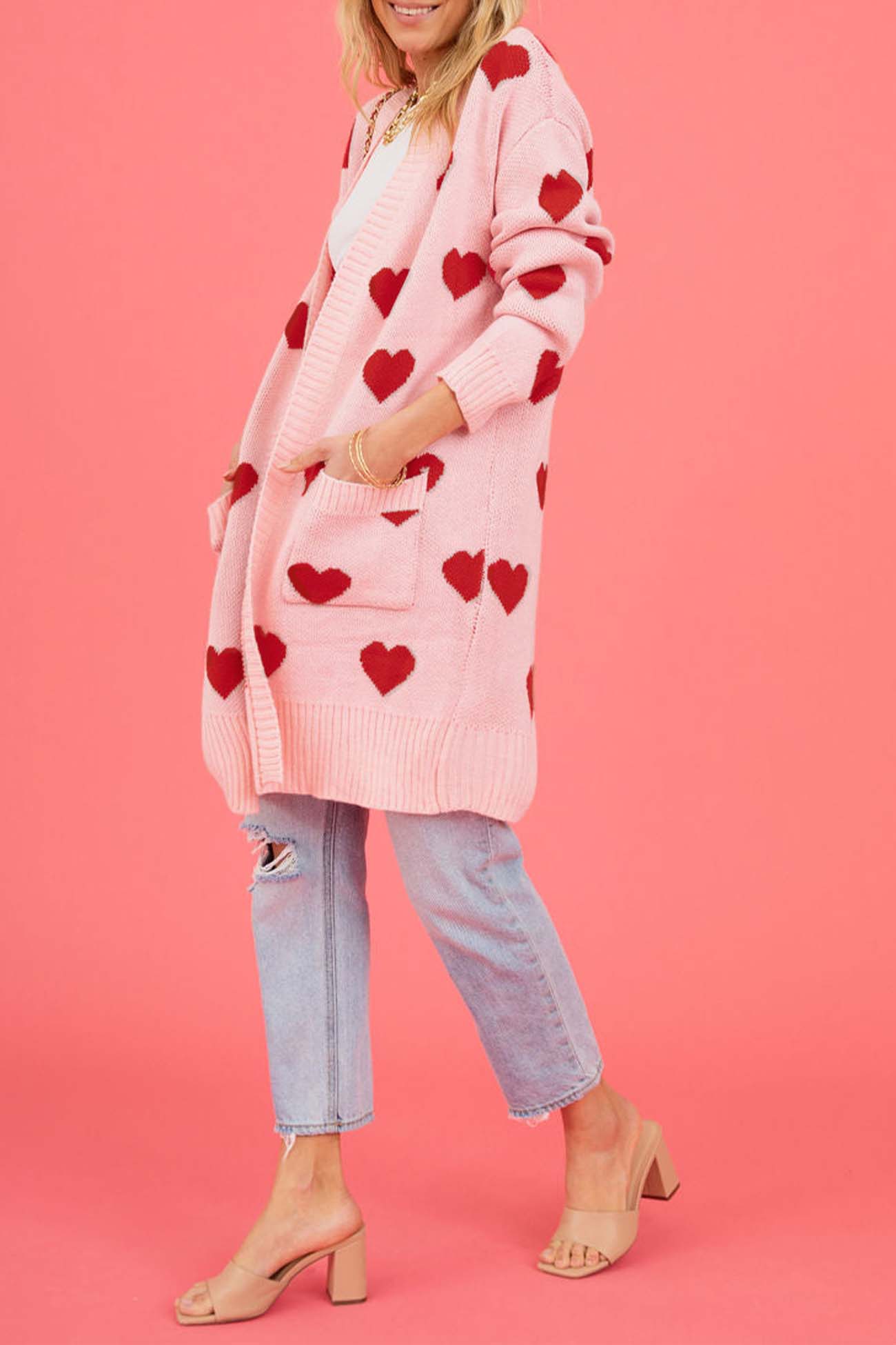 Gracefully Styled Cardigan for Any Occasion