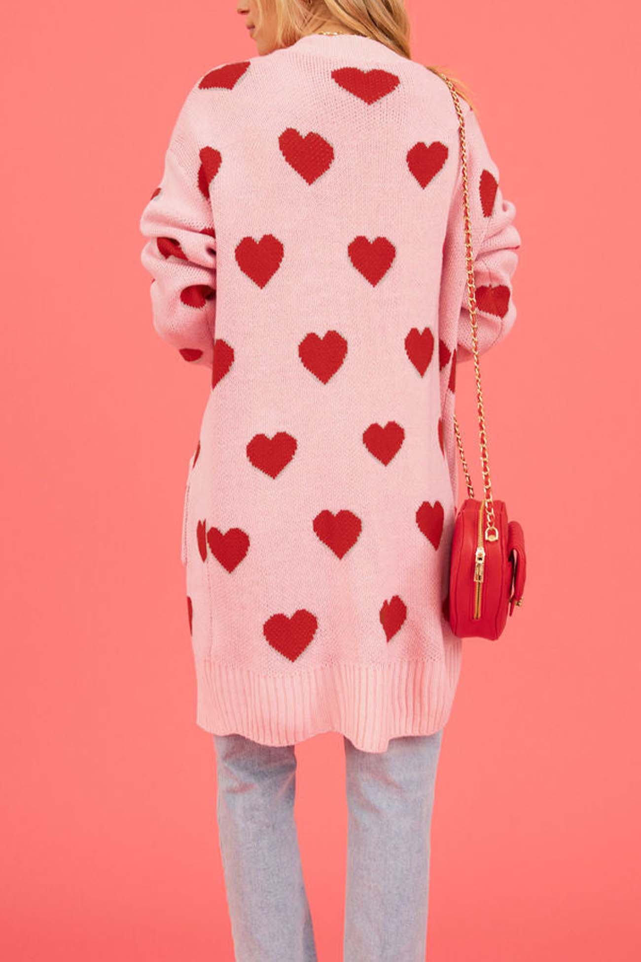 Effortlessly Elegant Cardigan with a Timeless Design