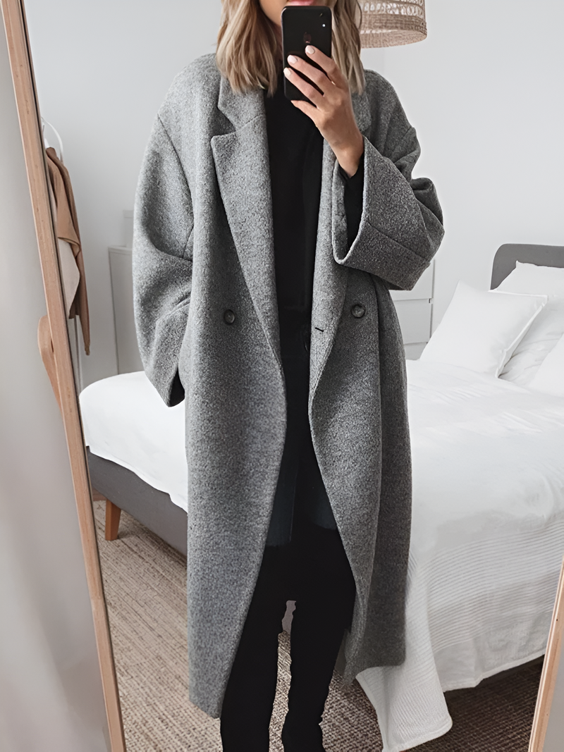 Polished Coat with an Effortless Classic Look