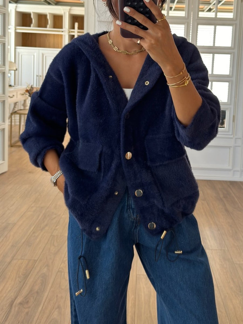 Gracefully Styled Jacket for Any Occasion