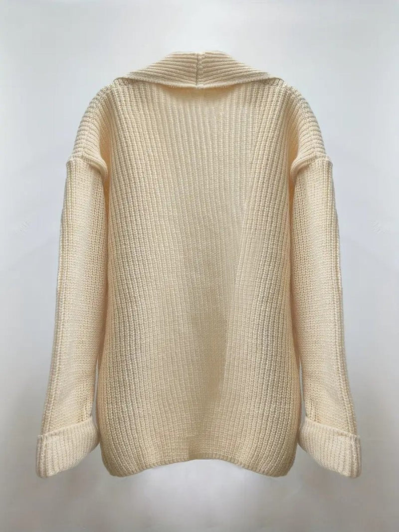 Elegantly Styled Cardigan for Everyday Wear